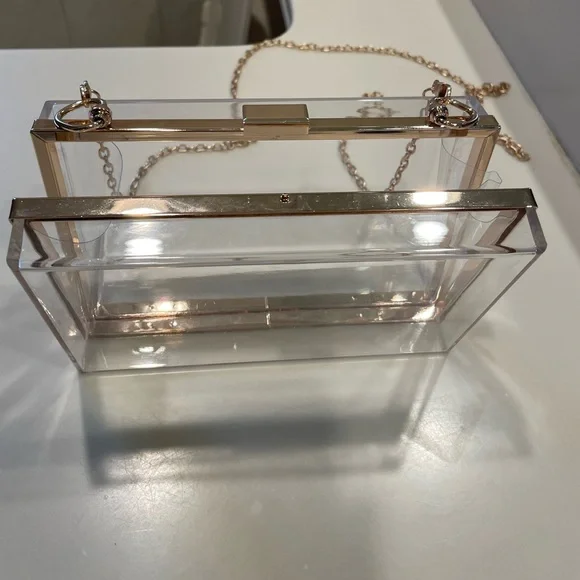 Clear Lucite Clutch With Gold Border - detachable crossbody chain - Picture 6 of 11